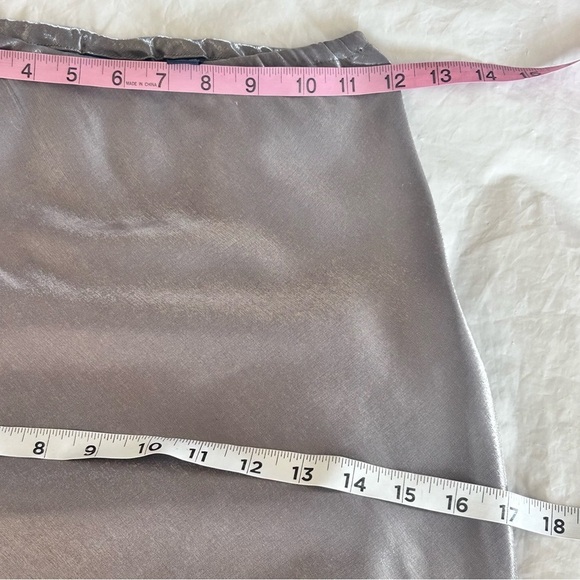 Vintage Y2K Women's Silver Metallic Glitter Trim Midi Skirt Size S Fairy - Picture 6 of 9